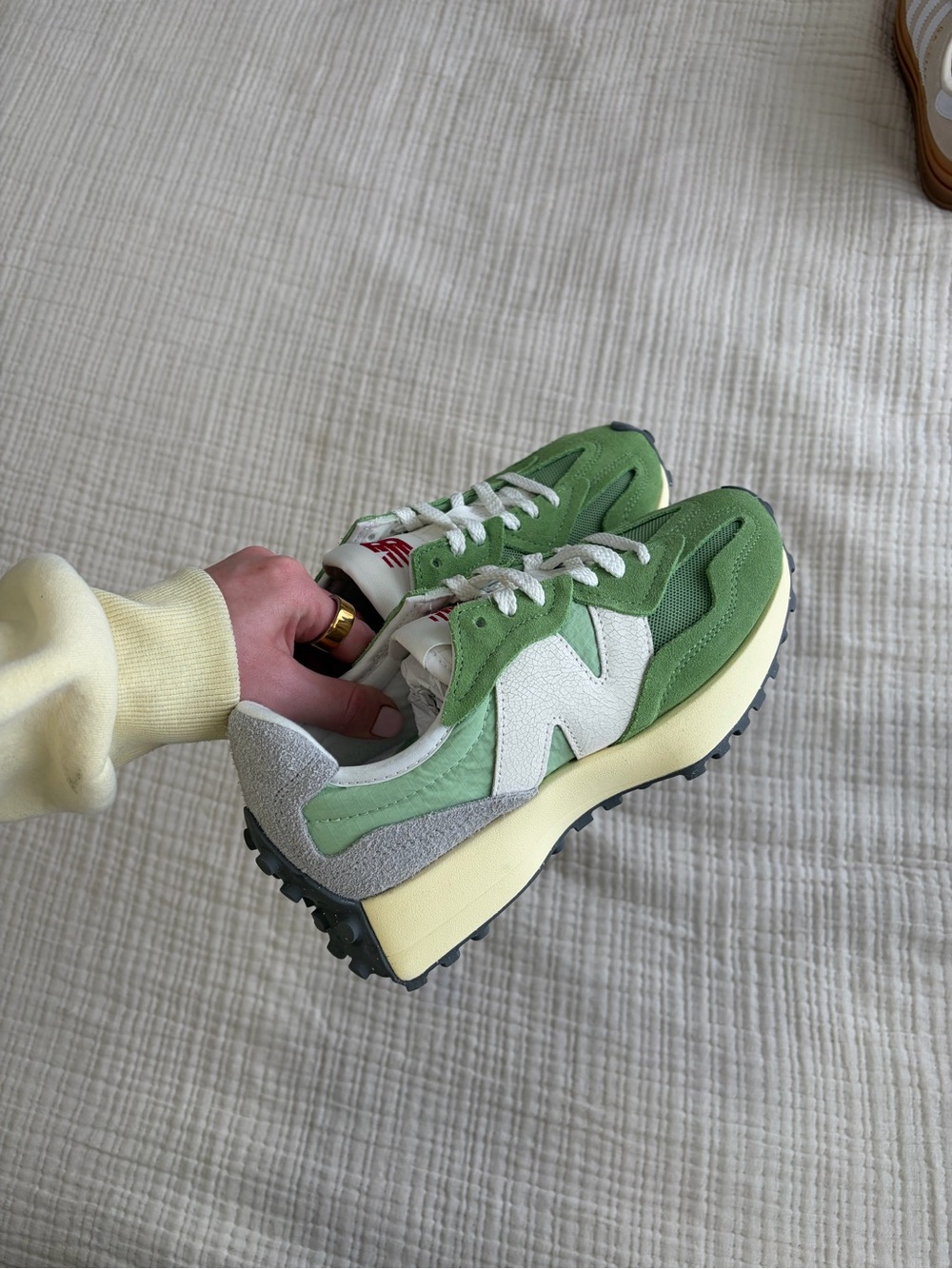 New Balance Women's Green and Light Yellow Retro Trail Sneakers